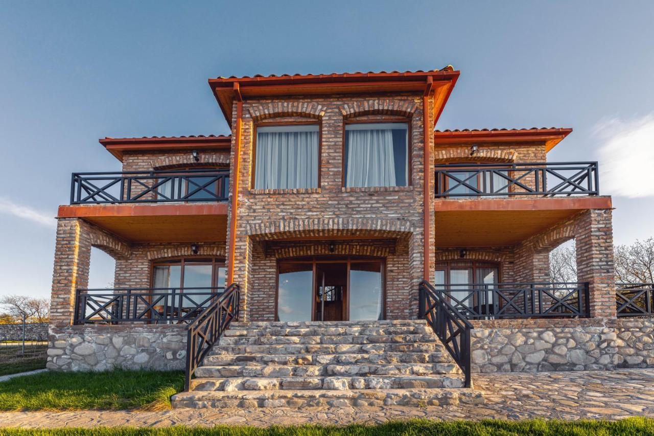 Schuchmann Wines Chateau,villas & Готель *